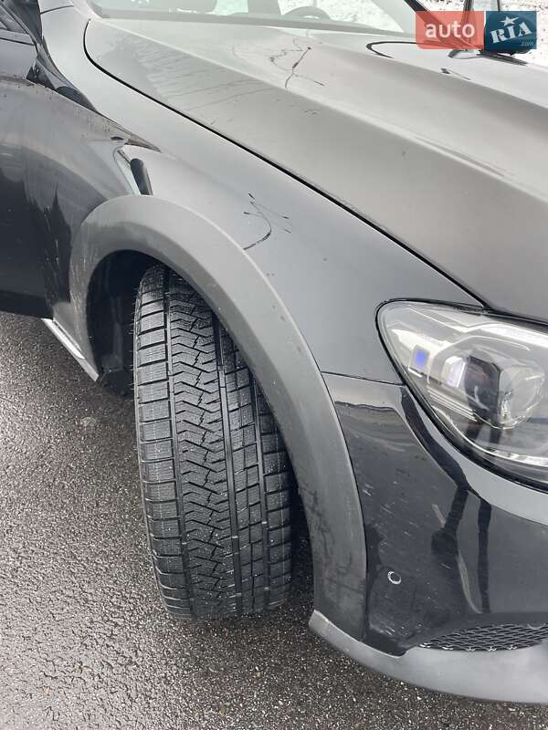 Універсал Mercedes-Benz E-Class All Terrain 2021 в Львові