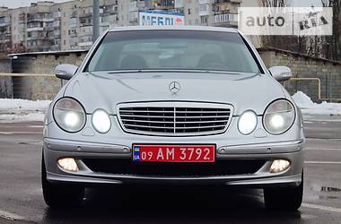 Седан Mercedes-Benz E-Class 2004 в Ивано-Франковске