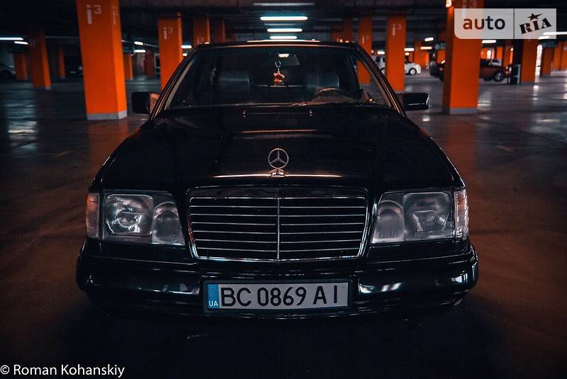 Купе Mercedes-Benz E-Class 1992 в Львове