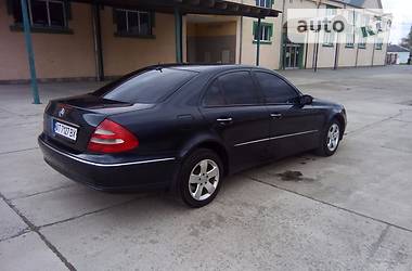 Седан Mercedes-Benz E-Class 2003 в Стрые