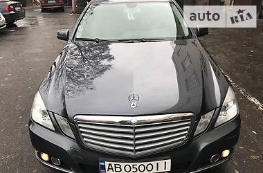 Седан Mercedes-Benz E-Class 2012 в Виннице