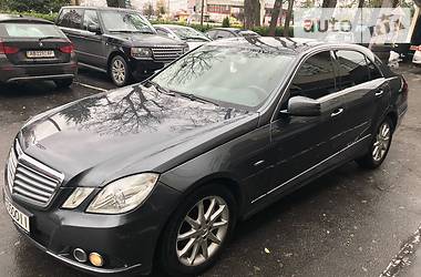 Седан Mercedes-Benz E-Class 2012 в Виннице