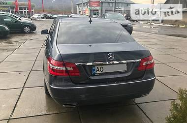 Седан Mercedes-Benz E-Class 2012 в Тячеве