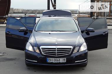 Седан Mercedes-Benz E-Class 2012 в Одессе