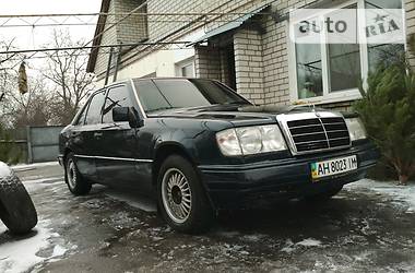 Седан Mercedes-Benz E-Class 1991 в Харькове