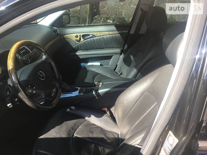 Седан Mercedes-Benz E-Class 2006 в Києві