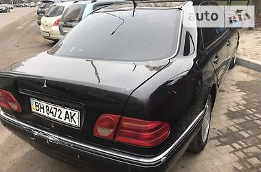 Седан Mercedes-Benz E-Class 1999 в Одессе