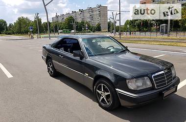 Купе Mercedes-Benz E-Class 1991 в Харкові