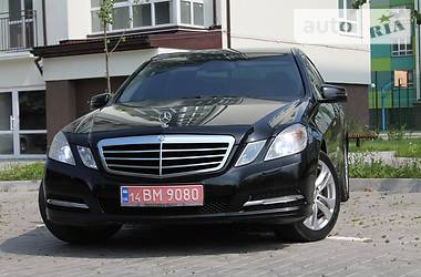 Седан Mercedes-Benz E-Class 2013 в Ивано-Франковске