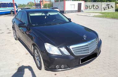 Седан Mercedes-Benz E-Class 2012 в Ивано-Франковске