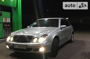 Седан Mercedes-Benz E-Class 2003 в Луцке