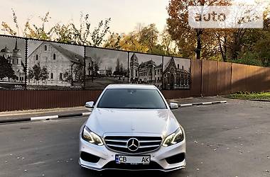 Седан Mercedes-Benz E-Class 2013 в Чернигове