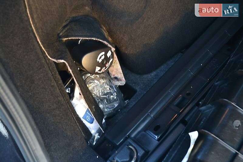 Універсал Mercedes-Benz E-Class 2011 в Іршаві фото 30 Універсал Mercedes-Benz E-Class 2011 в Іршаві