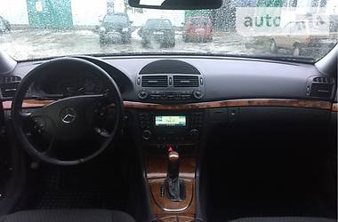 Седан Mercedes-Benz E-Class 2003 в Дрогобыче