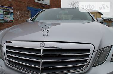 Седан Mercedes-Benz E-Class 2009 в Полтаве