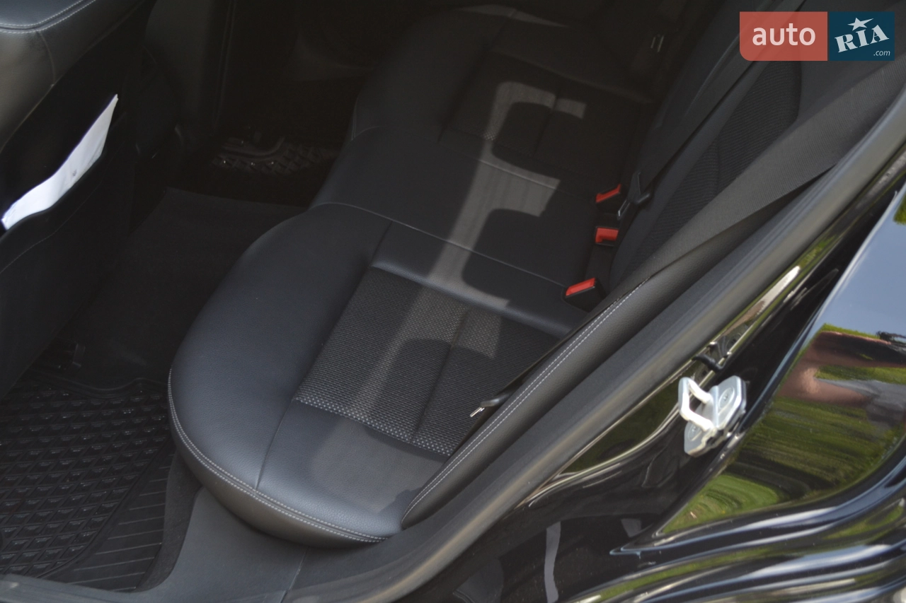 2013 Mercedes-Benz E-klasse - мініатюра 18