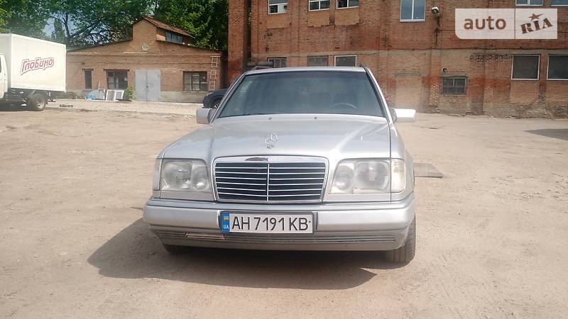 Універсал Mercedes-Benz E-Class 1994 в Кропивницькому