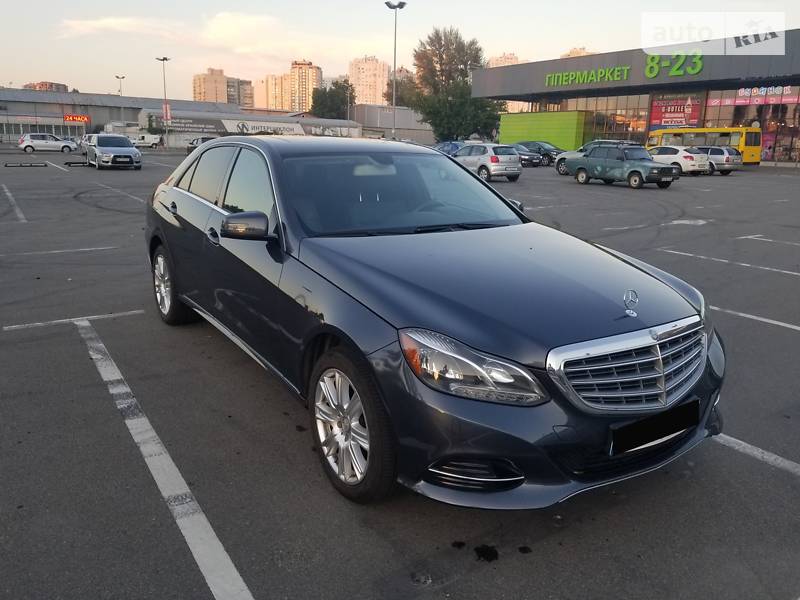 Седан Mercedes-Benz E-Class 2013 в 