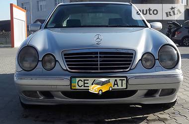 Седан Mercedes-Benz E-Class 2000 в 