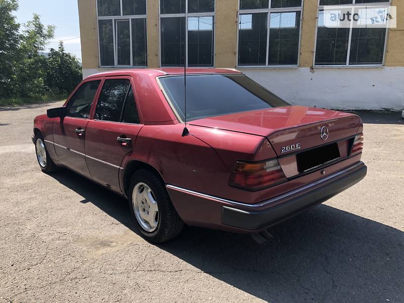 Седан Mercedes-Benz E-Class 1993 в Ужгороді фото 6 Седан Mercedes-Benz E-Class 1993 в Ужгороді