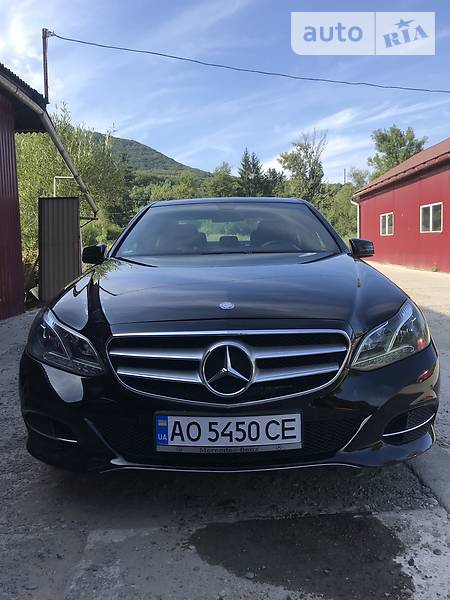 Седан Mercedes-Benz E-Class 2014 в Ужгороді