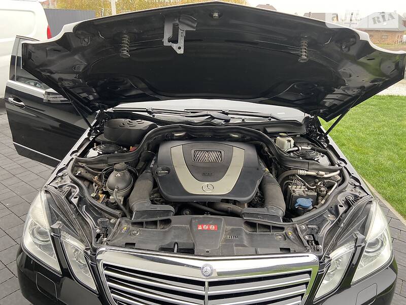 Седан Mercedes-Benz E-Class 2009 в Луцьку