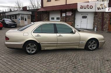 Седан Mercedes-Benz E-Class 2001 в Тернополе