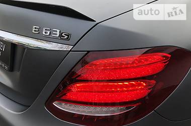 Седан Mercedes-Benz E-Class 2020 в 
