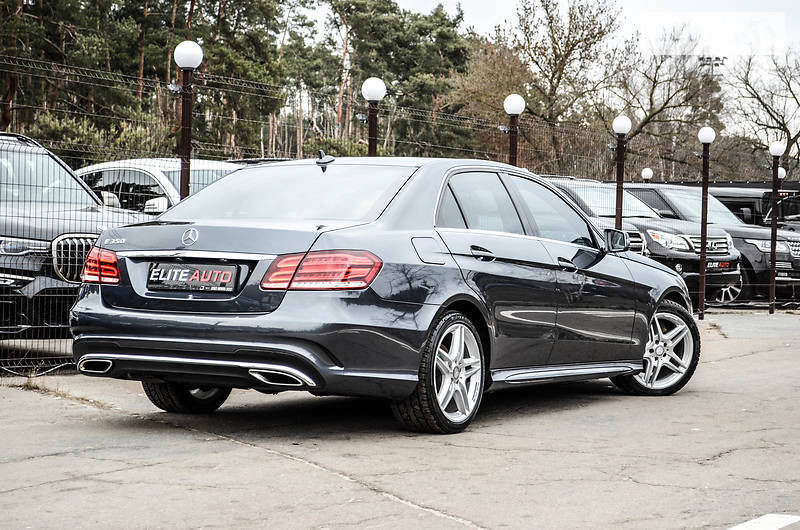 Седан Mercedes-Benz E-Class 2014 в Києві