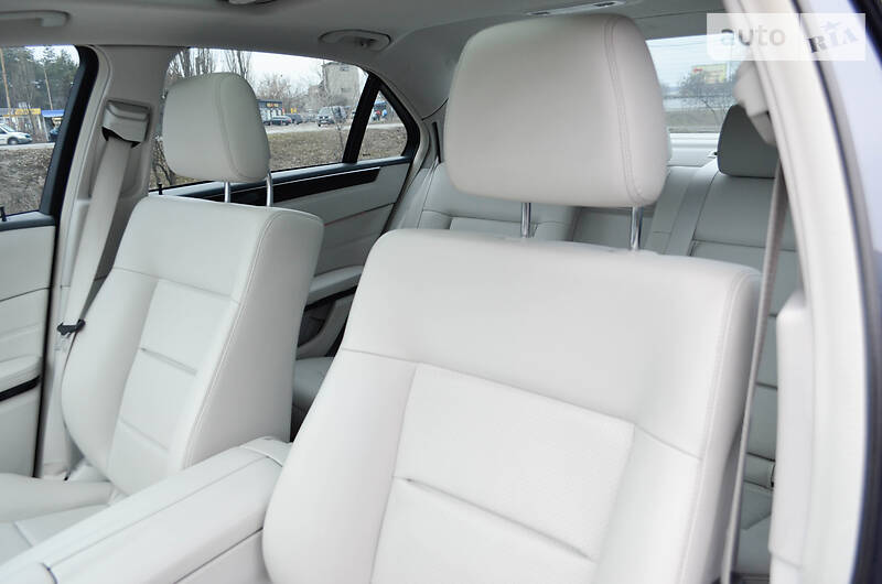 Седан Mercedes-Benz E-Class 2014 в Києві