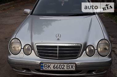 Универсал Mercedes-Benz E-Class 2001 в 