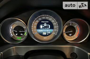 Седан Mercedes-Benz E-Class 2013 в 