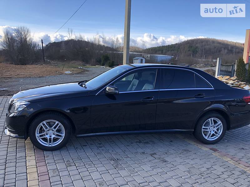 Седан Mercedes-Benz E-Class 2014 в Иршаве