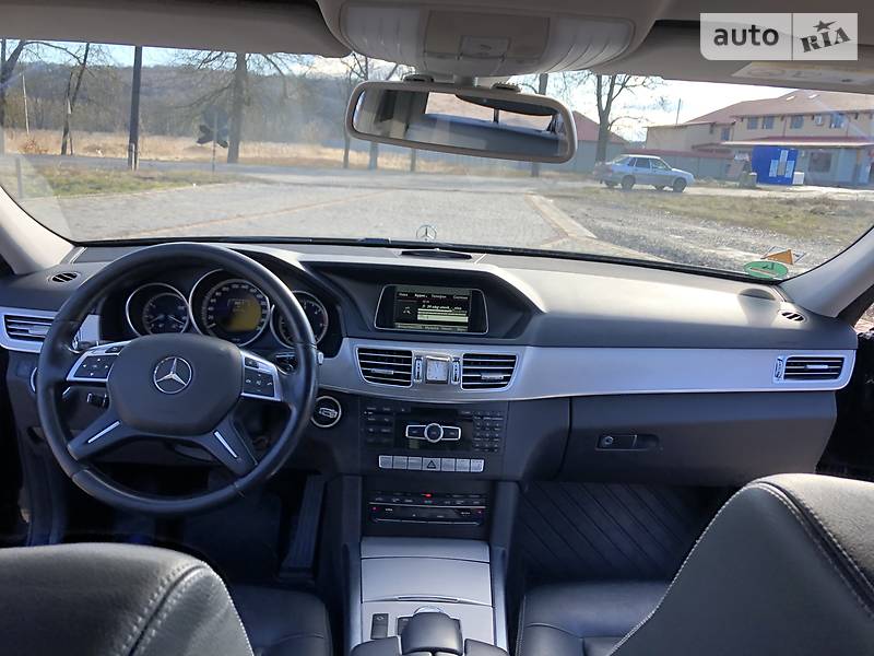 Седан Mercedes-Benz E-Class 2014 в Иршаве