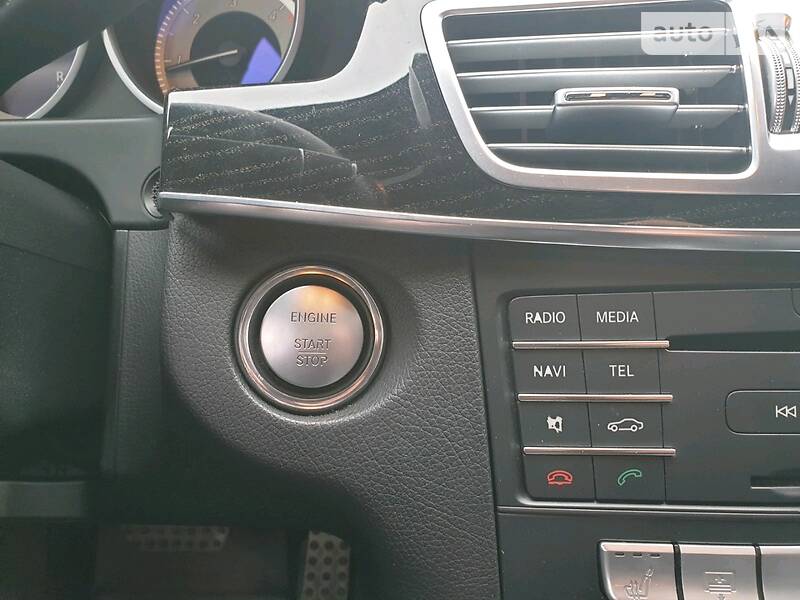 Седан Mercedes-Benz E-Class 2016 в Києві