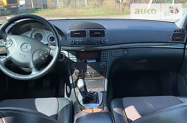 Седан Mercedes-Benz E-Class 2002 в 