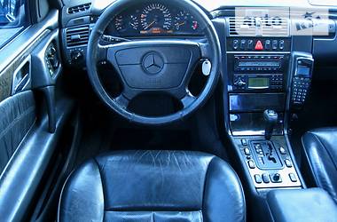 Седан Mercedes-Benz E-Class 1998 в 
