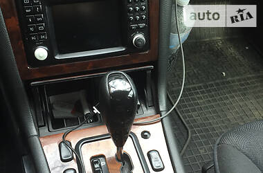 Седан Mercedes-Benz E-Class 2000 в 