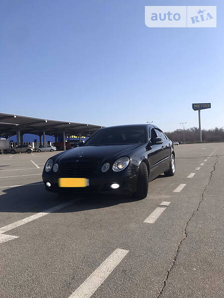 Седан Mercedes-Benz E-Class 2006 в Запоріжжі