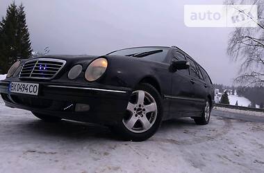Універсал Mercedes-Benz E-Class 2000 в 