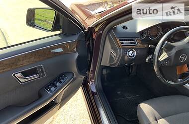 Седан Mercedes-Benz E-Class 2010 в 
