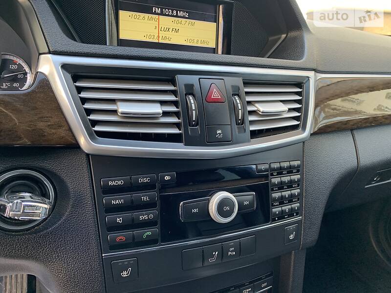 Універсал Mercedes-Benz E-Class 2011 в Івано-Франківську