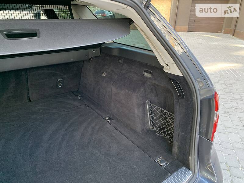 Універсал Mercedes-Benz E-Class 2011 в Івано-Франківську