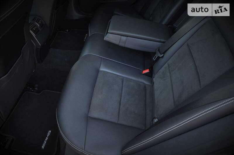 Седан Mercedes-Benz E-Class 2012 в Києві