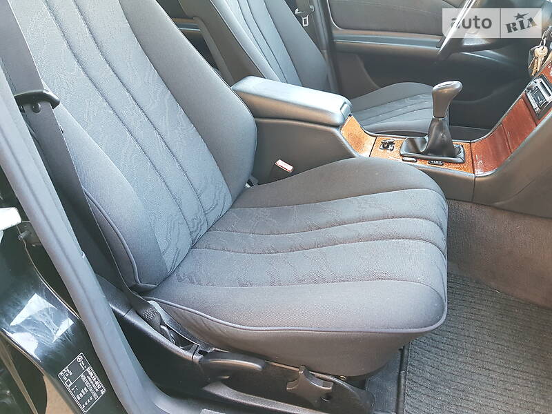 Седан Mercedes-Benz E-Class 1997 в Хмельницькому фото 70 Седан Mercedes-Benz E-Class 1997 в Хмельницькому