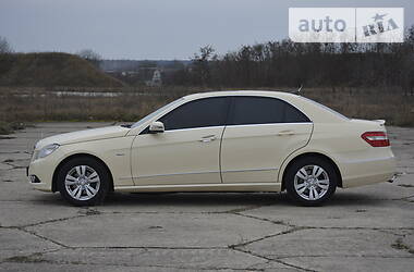 Седан Mercedes-Benz E-Class 2011 в Білій Церкві