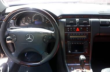 Седан Mercedes-Benz E-Class 2001 в 