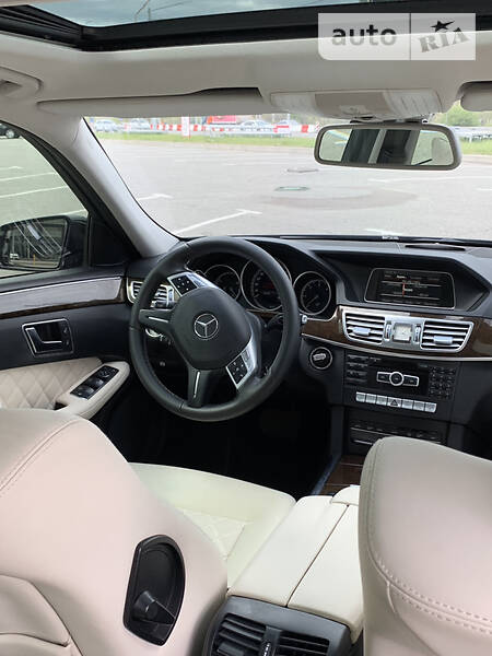 Седан Mercedes-Benz E-Class 2013 в Києві