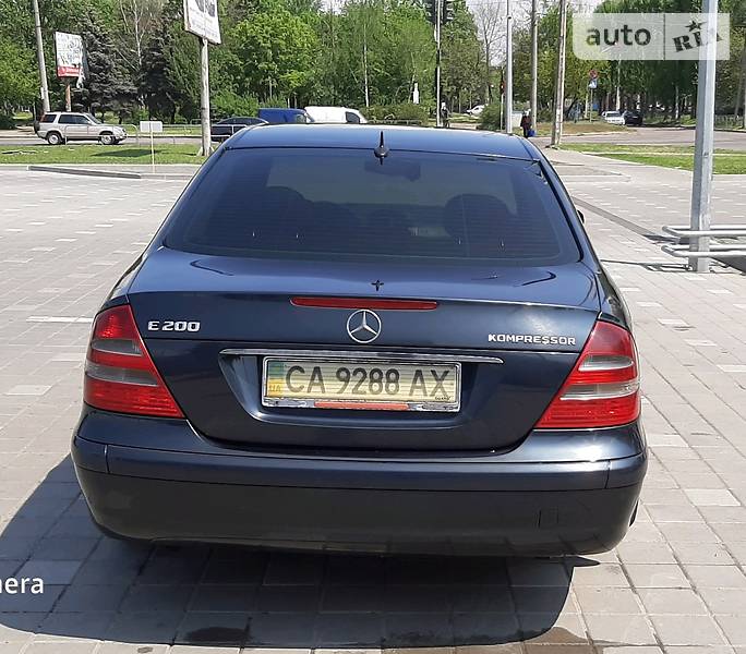 Седан Mercedes-Benz E-Class 2003 в Черкасах