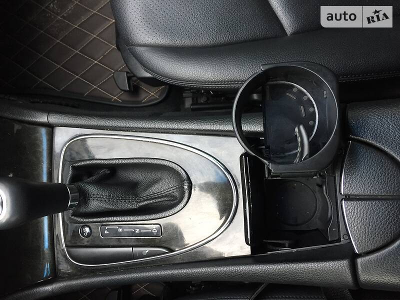 Седан Mercedes-Benz E-Class 2007 в Києві фото 18 Седан Mercedes-Benz E-Class 2007 в Києві